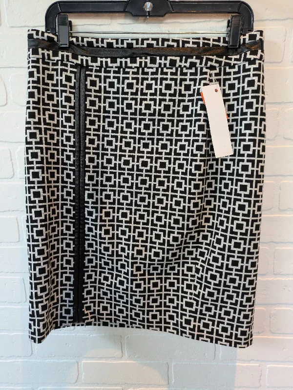 Satin skirts in luxurious jewel tonesBlack & White Skirt Mini & Short Premise, Size 12petite Satin skirts in luxurious jewel tonesBlack & White Skirt Mini & Short Premise, Size 12petite