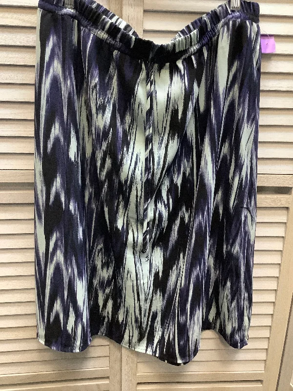 Mini skirts with a zippered pocketBlue Skirt Midi Faded Glory, Size Xl
