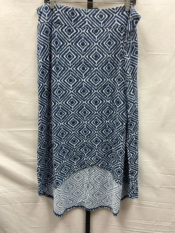 Ruffled mini skirts in a polka dot patternBlue & White Skirt Maxi Faded Glory, Size Xxl Ruffled mini skirts in a polka dot patternBlue & White Skirt Maxi Faded Glory, Size Xxl
