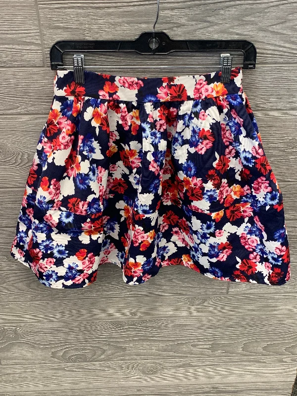Ruffled skirts in a paisley patternFloral Print Skirt Midi Express, Size 2