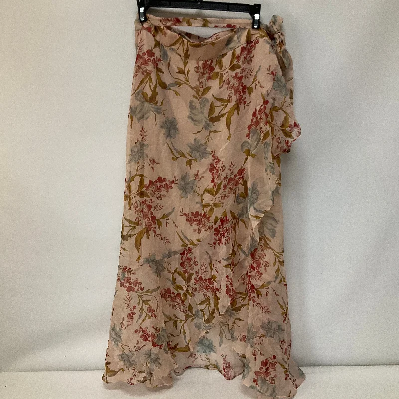 Pleated plaid skirts for a preppy stylePeach Skirt Maxi Vince Camuto, Size 6