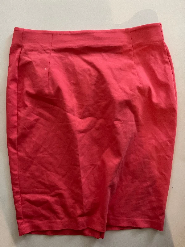 Pencil skirts in a stretchy fabric for comfortPink Skirt Midi Lane Bryant, Size 18 Pencil skirts in a stretchy fabric for comfortPink Skirt Midi Lane Bryant, Size 18