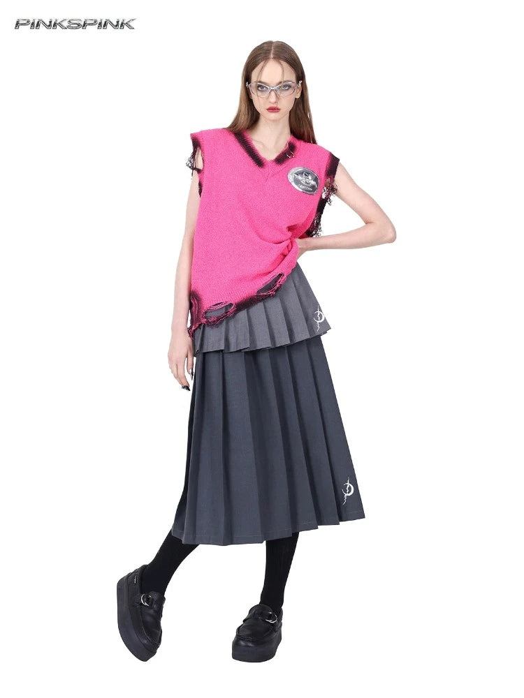 Pencil skirts in a stretchy fabric for comfortGray pleated skirt【s0000007688】
