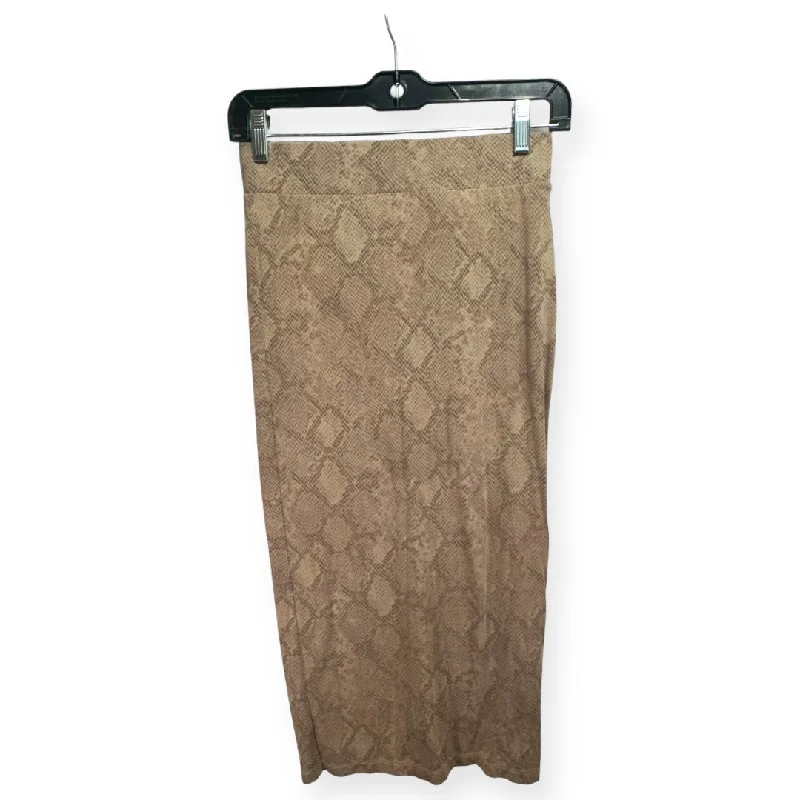 Tiered maxi skirts with a bohemian flairSnakeskin Print Skirt Midi Good American, Size S Tiered maxi skirts with a bohemian flairSnakeskin Print Skirt Midi Good American, Size S