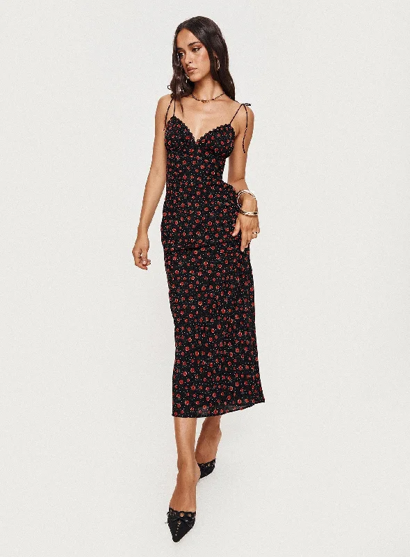 Maxi Dresses for Mother's Day CelebrationsArcherfield Maxi Dress Black