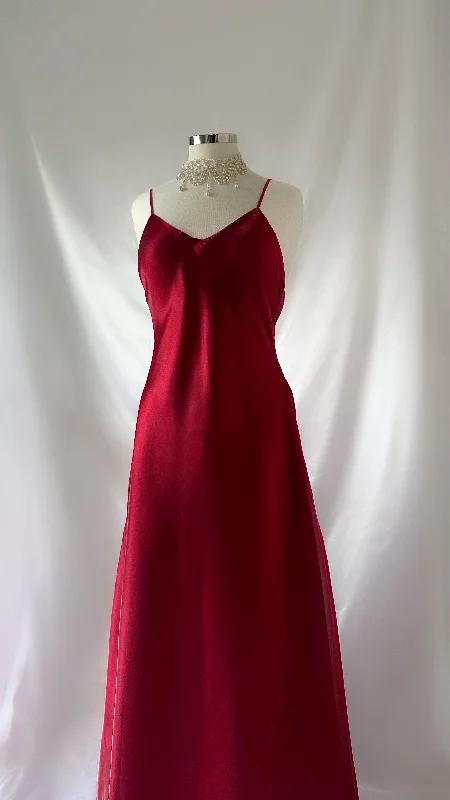 Maxi Dresses with Romantic Bows for a Feminine TouchBeautiful 90s Light Merlot Iridescent Maxi Dress Maxi Dresses with Romantic Bows for a Feminine TouchBeautiful 90s Light Merlot Iridescent Maxi Dress