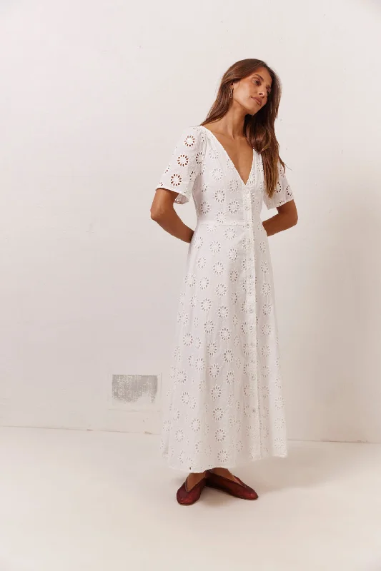 Soft Knit Maxi Dresses for Cozy EveningsMaisie Midi Dress Anglaise