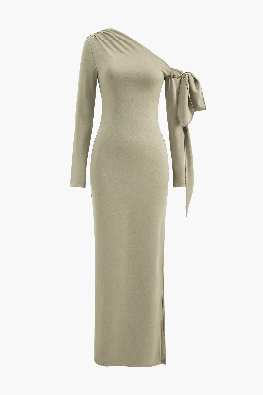 Maxi Dresses for Christmas PartiesAsymmetric Bow Detail Maxi Dress