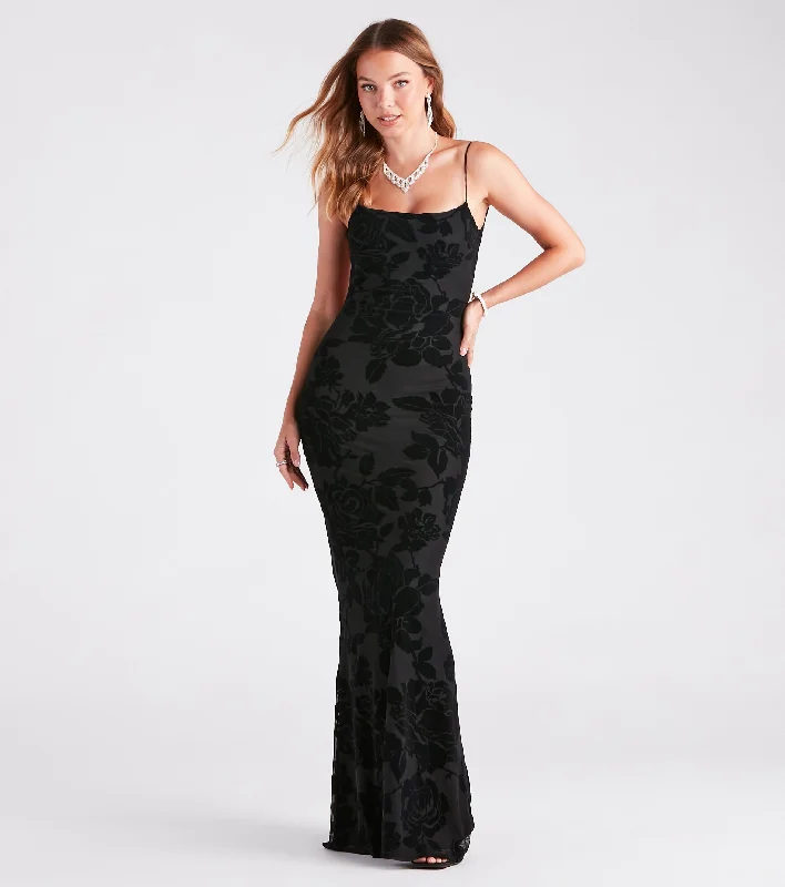 Maxi Dresses with Metal Accessories for a Trendy EdgeRamona Formal Velvet Rose Strappy Mermaid Dress Maxi Dresses with Metal Accessories for a Trendy EdgeRamona Formal Velvet Rose Strappy Mermaid Dress