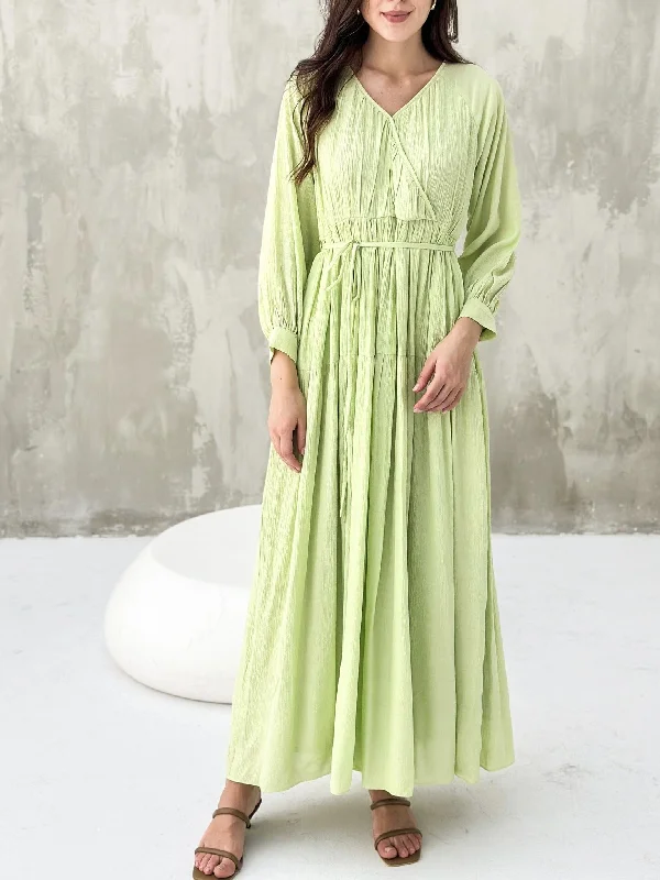 Maxi Dresses for Family Gatherings During HolidaysSunlit Solid Long Dress