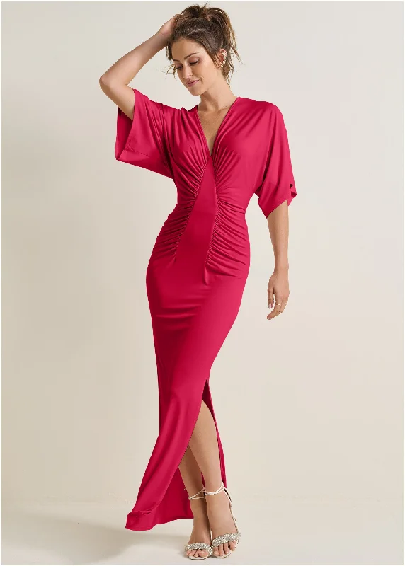 Maxi Dresses Decorated with Feathers for a Dazzling LookDrape Sleeve Maxi Dress - Barberry Maxi Dresses Decorated with Feathers for a Dazzling LookDrape Sleeve Maxi Dress - Barberry