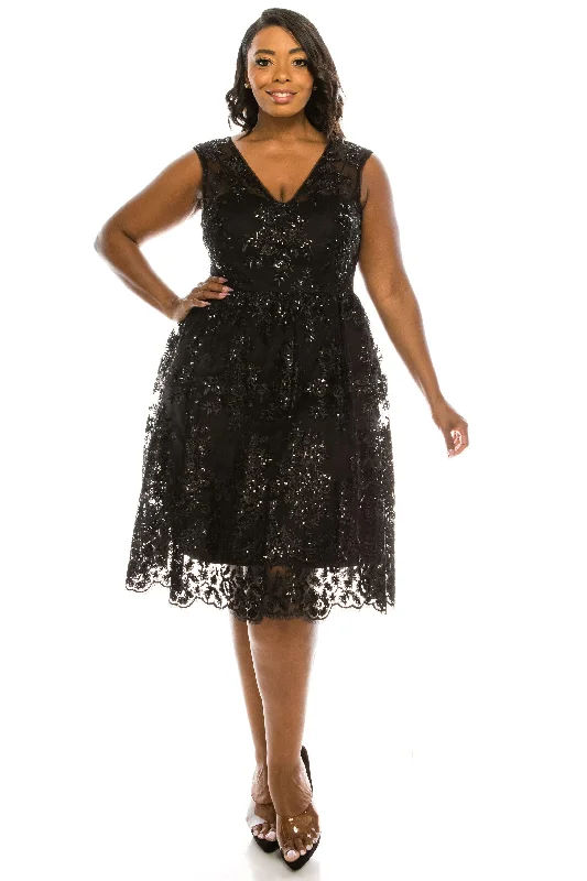 Party Dresses with Tassel Hem and Metallic Lace for Ladies' Boho and Luxurious LookAdrianna Papell AP1E204092 Short Sleeveless Mesh Party Dresses with Tassel Hem and Metallic Lace for Ladies' Boho and Luxurious LookAdrianna Papell AP1E204092 Short Sleeveless Mesh
