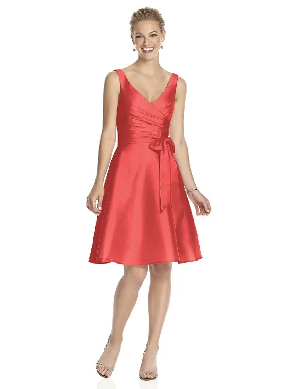 Party Dresses with Sequined Geometric Shapes and Lace and Chiffon Blend and Ruffled Sleeves for Ladies' Modern and Dramatic LookAlfred Sung - D624 Pleated Surplice V-Neck A-Line Dress Party Dresses with Sequined Geometric Shapes and Lace and Chiffon Blend and Ruffled Sleeves for Ladies' Modern and Dramatic LookAlfred Sung - D624 Pleated Surplice V-Neck A-Line Dress