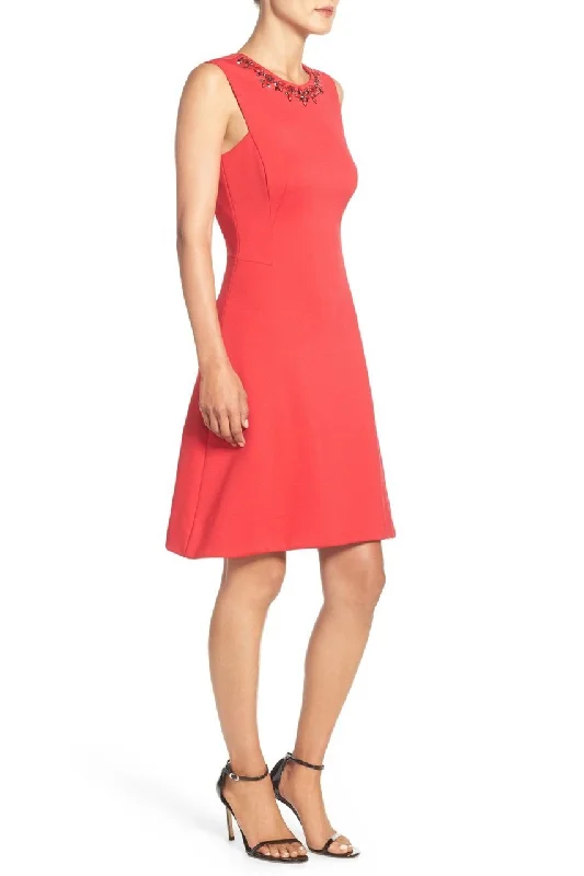 Backless Party Dresses with Rhinestone Embellishments for Ladies' Sexy LookMaggy London - G2499M Embellished Neck Sleeveless Dress Backless Party Dresses with Rhinestone Embellishments for Ladies' Sexy LookMaggy London - G2499M Embellished Neck Sleeveless Dress