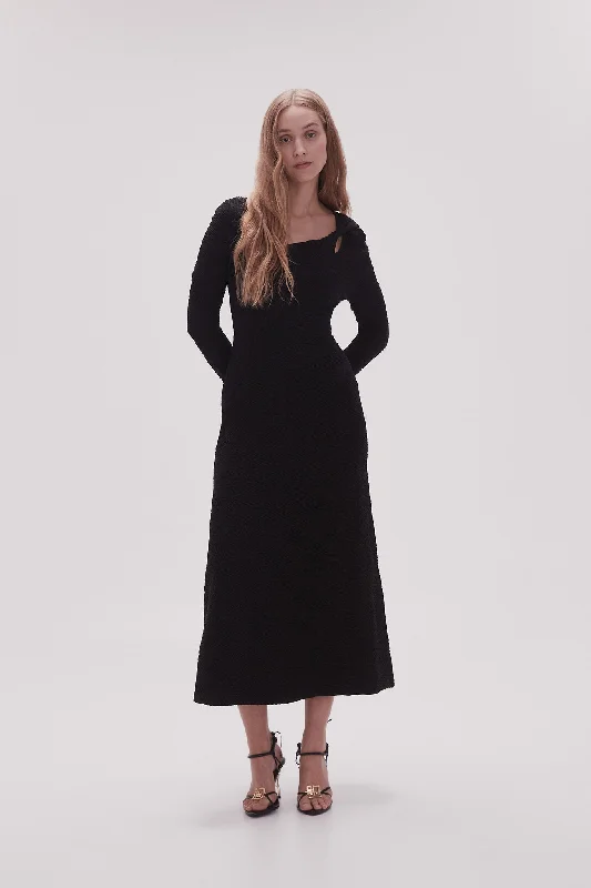 Printed - animal - pattern midi dress for a wild and trendy lookCeleste Twist Knit Midi Dress Printed - animal - pattern midi dress for a wild and trendy lookCeleste Twist Knit Midi Dress