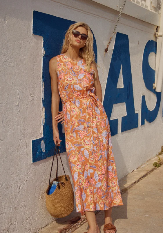 Midi dress for a picnic in the park with a relaxed and comfortable fitDawson Midi Dress Midi dress for a picnic in the park with a relaxed and comfortable fitDawson Midi Dress