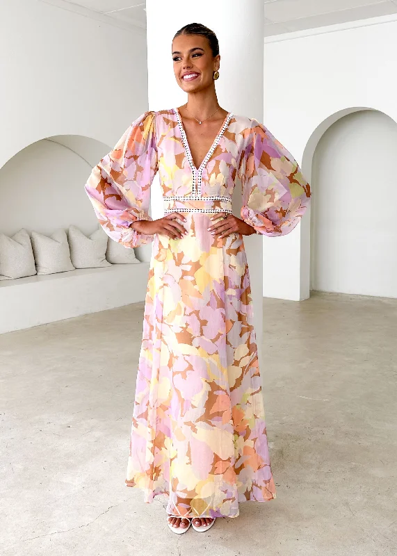 Midi dress for a yoga class with a flexible and breathable fabricFontana Midi Dress - Lemon Myrtle Midi dress for a yoga class with a flexible and breathable fabricFontana Midi Dress - Lemon Myrtle