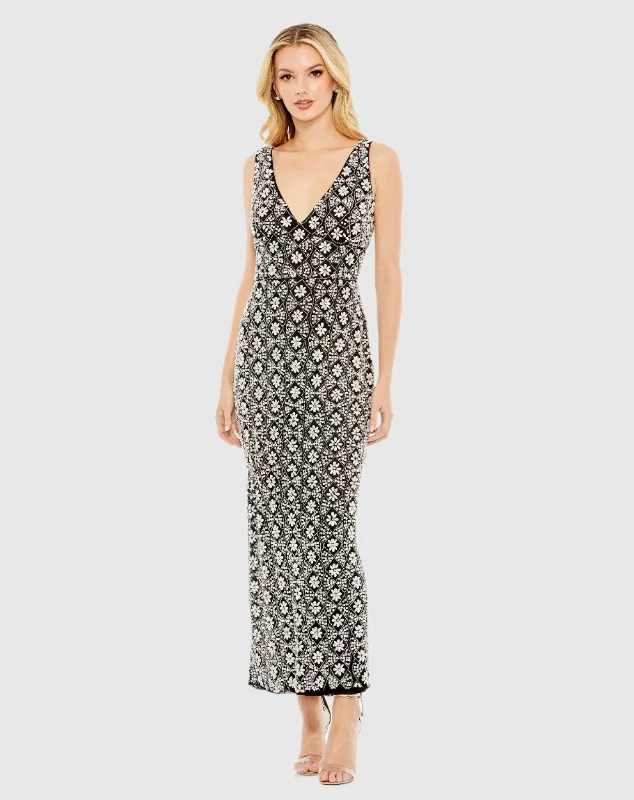 Elastic - waist midi dress for maximum comfort and flexibilityFully Beaded Sleeveless Column Dress - FINAL SALE Elastic - waist midi dress for maximum comfort and flexibilityFully Beaded Sleeveless Column Dress - FINAL SALE
