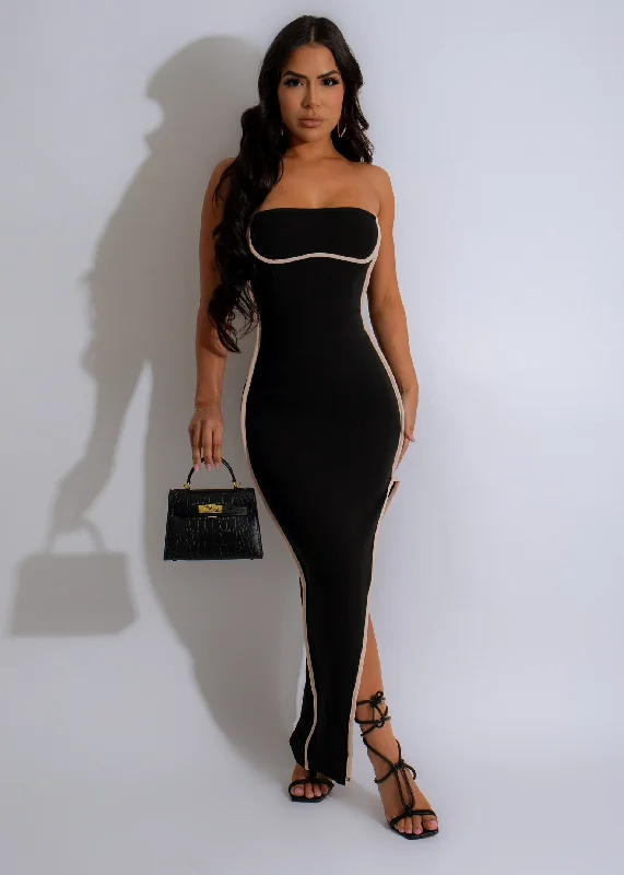 Stretch - fabric midi dress for a flexible and body - hugging fitGuess Who Midi Dress Black Stretch - fabric midi dress for a flexible and body - hugging fitGuess Who Midi Dress Black