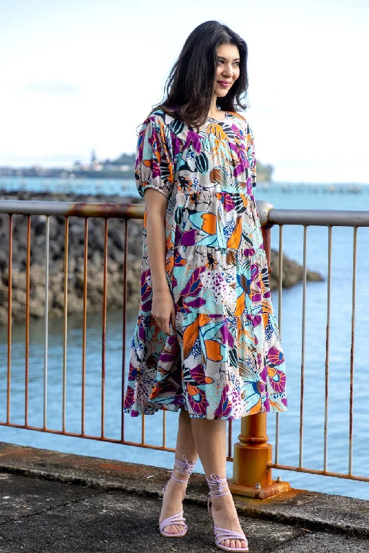 Drawstring - waist midi dress for a customizable and comfortable fitMelissa Dress Floral Drawstring - waist midi dress for a customizable and comfortable fitMelissa Dress Floral