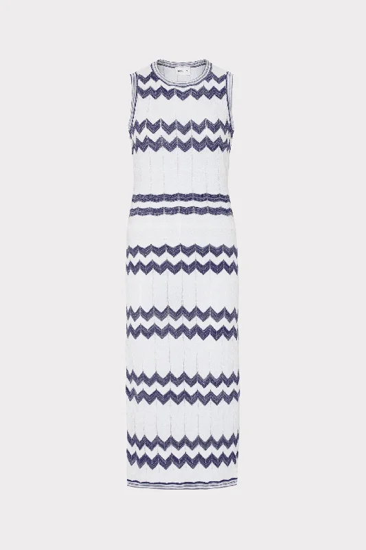 80s - inspired power - dressing midi dress with a bold styleOversized Zig Zag Midi Dress 80s - inspired power - dressing midi dress with a bold styleOversized Zig Zag Midi Dress