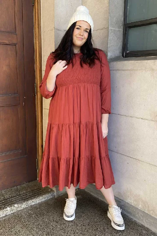 Stretch - fabric midi dress for a flexible and body - hugging fitBrooks Midi Dress Rust Stretch - fabric midi dress for a flexible and body - hugging fitBrooks Midi Dress Rust