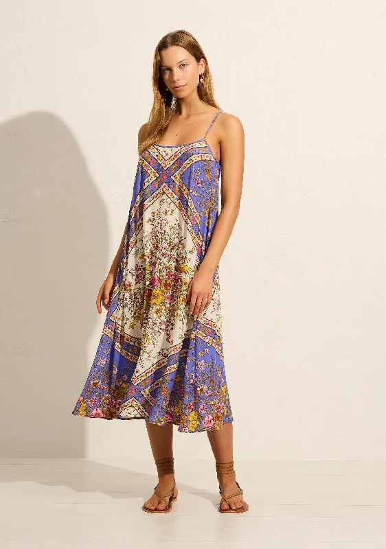 Vintage - inspired 50s midi dress with a classic silhouetteWatson Midi Dress