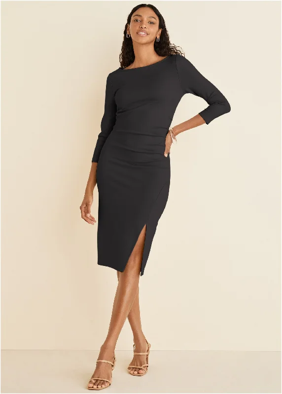 Cold - shoulder midi dress for a trendy and modern stylePonte Ruched Dress - Black Cold - shoulder midi dress for a trendy and modern stylePonte Ruched Dress - Black